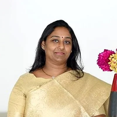 Dr.deepthi